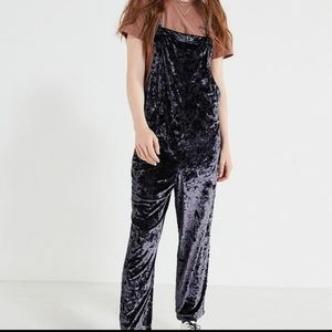 Urban outfitters crush velvet black boho jumpsuit sz S